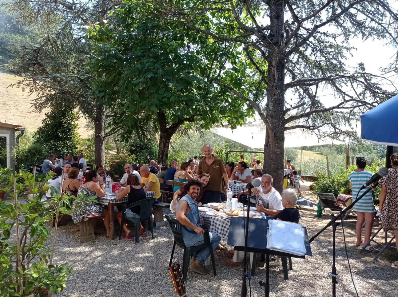 Ala Di Maniero In Agriturismo Valdrago In Toscana, Nel Verde Mugello Sulle Colline Di Firenze 博尔戈圣洛伦索 外观 照片