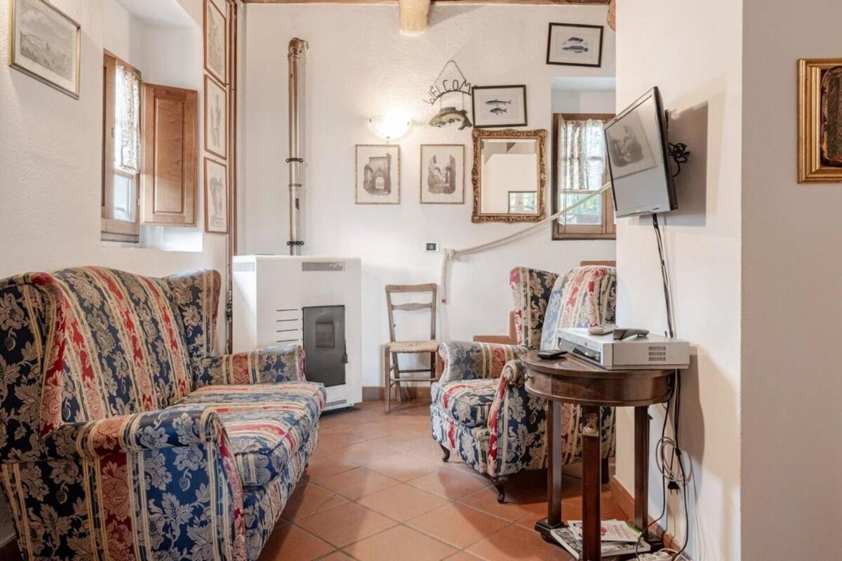 Ala Di Maniero In Agriturismo Valdrago In Toscana, Nel Verde Mugello Sulle Colline Di Firenze 博尔戈圣洛伦索 外观 照片